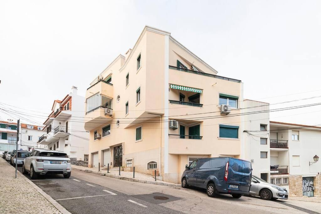 Апартаменты Cascais Center 3 Bdr - Family Haven Экстерьер фото
